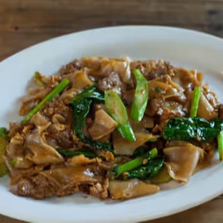 28. Pad Si Ew